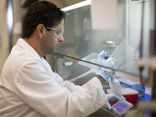 Research professors are turning to social media for grant funding. Pat Shannahan/The Republic.